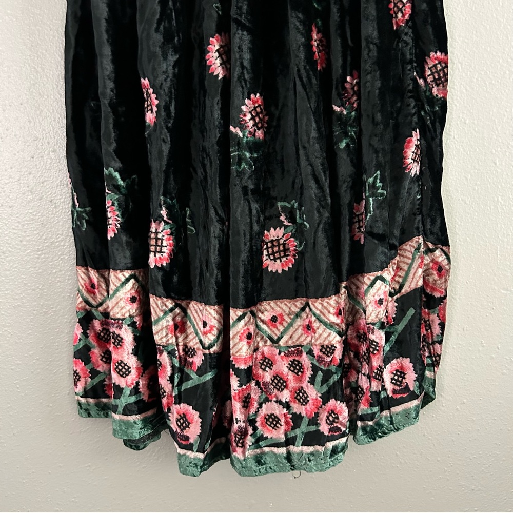 Vintage Floral Velvet Maxi Skirt Free Size Pull On Elastic Waist Boho Black Pink - Picture 3 of 11